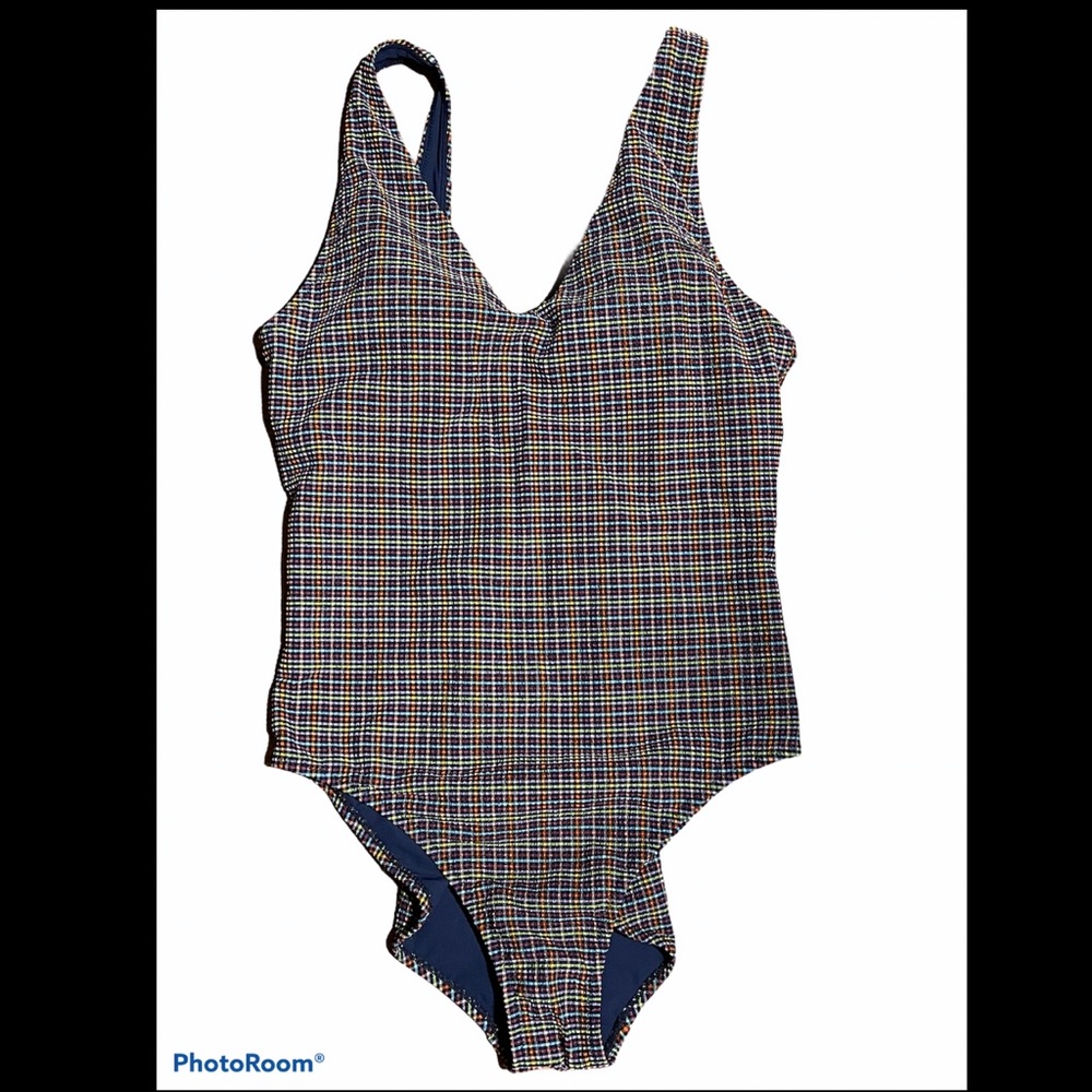 Athleta seersucker one piece swimsuit